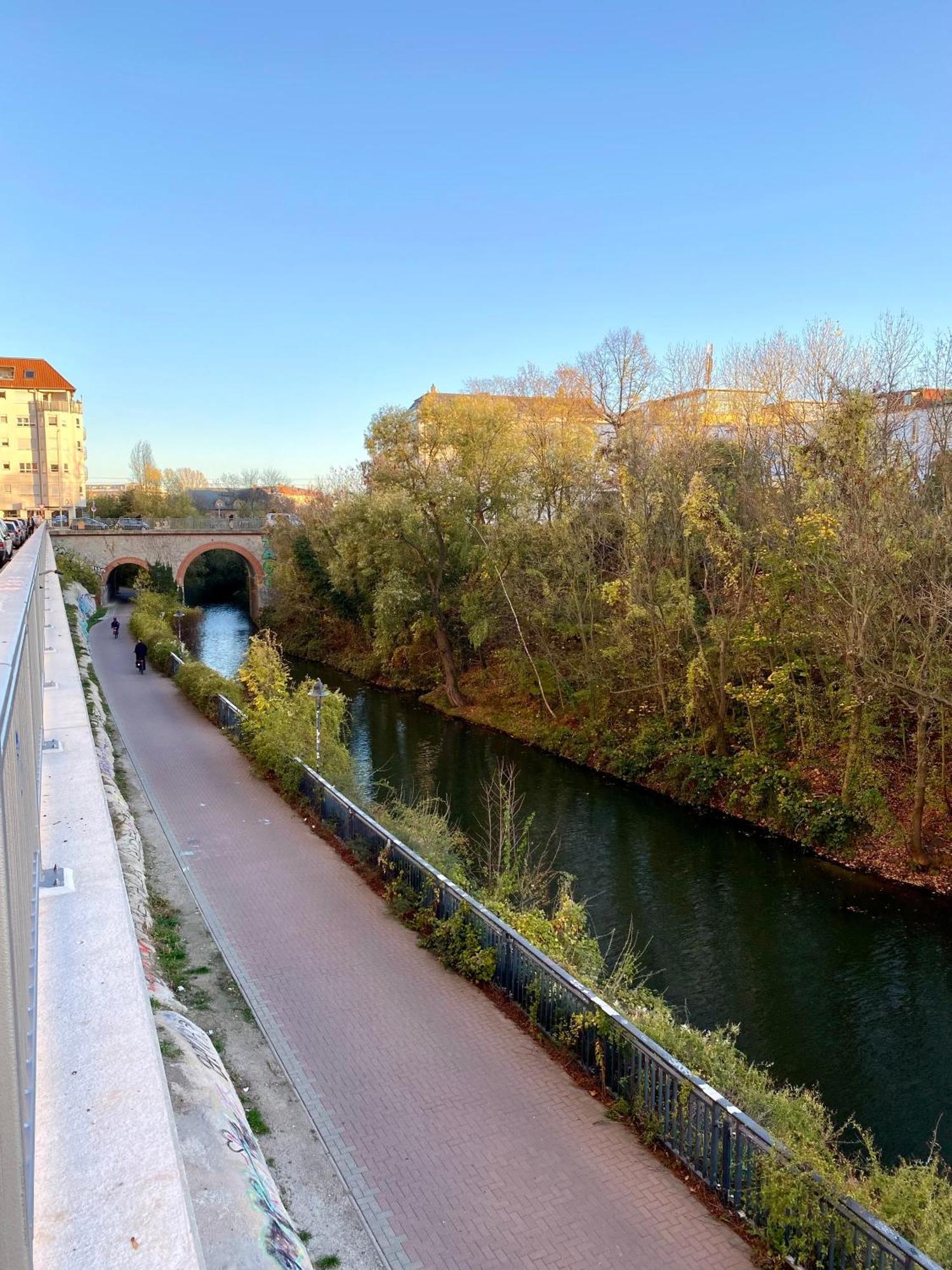 Studioapartment M15 Im Plagwitzer Szeneviertel Leipzig Buitenkant foto